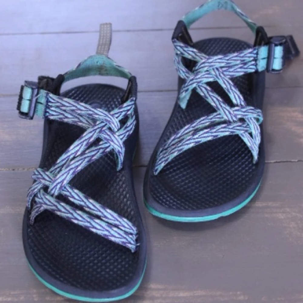 Little girls Chacos - size 13